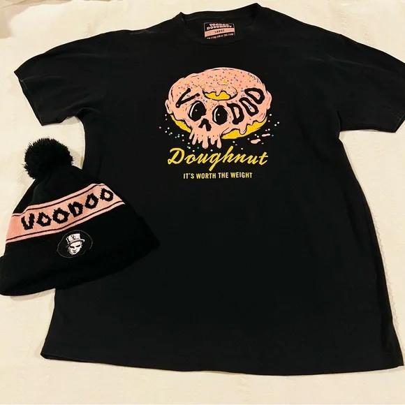 VOODOO DOUGHNUTS 2-4-1 Black Beanie + Shirt - Picture 1 of 2